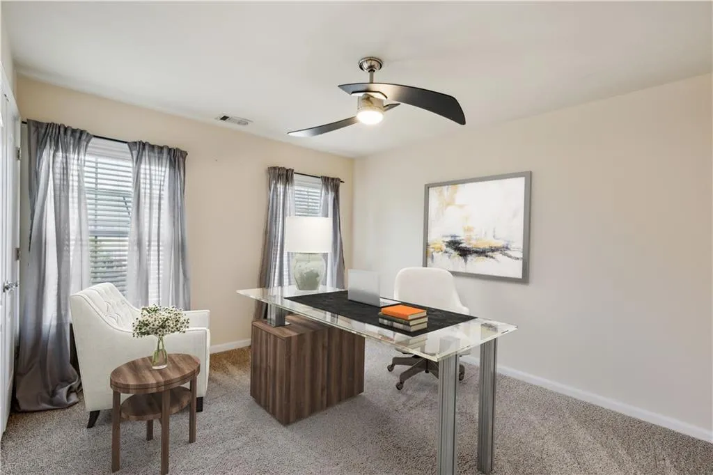 3917 Old Atlanta Station Drive Se, Atlanta, Georgia 30339, 4 Bedrooms Bedrooms, ,3 BathroomsBathrooms,Residential,For Sale,3917 Old Atlanta Station Drive Se,7622572
