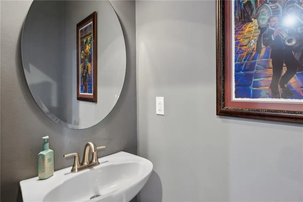 3917 Old Atlanta Station Drive Se, Atlanta, Georgia 30339, 4 Bedrooms Bedrooms, ,3 BathroomsBathrooms,Residential,For Sale,3917 Old Atlanta Station Drive Se,7622572