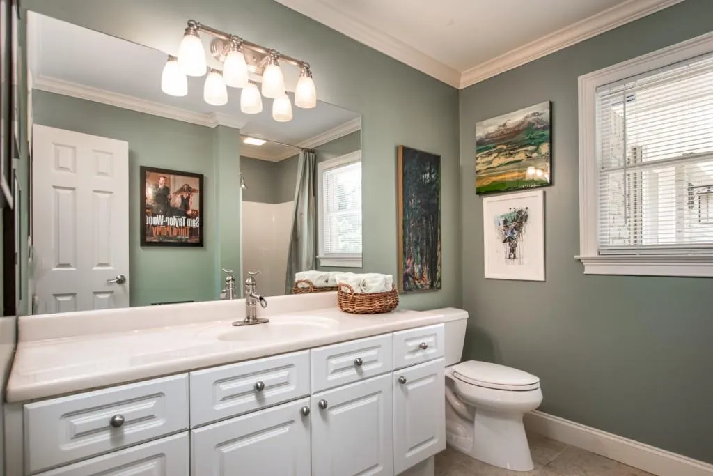 540 Windsor Parkway, Sandy Springs, Georgia 30342, 3 Bedrooms Bedrooms, ,3 BathroomsBathrooms,Residential,Sold,540 Windsor Parkway,5885624