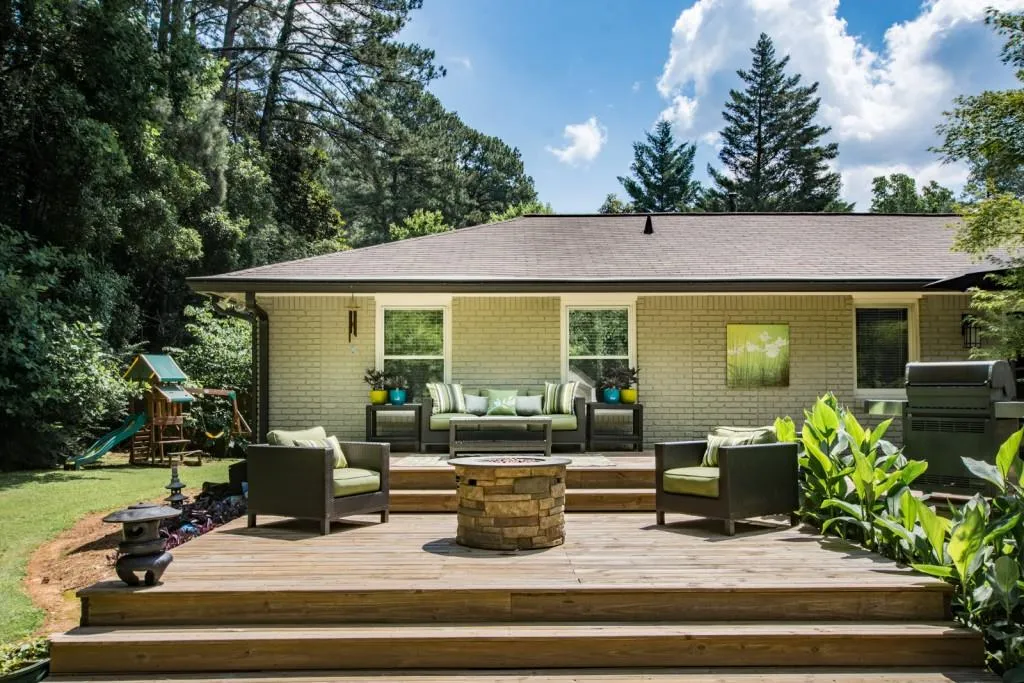 540 Windsor Parkway, Sandy Springs, Georgia 30342, 3 Bedrooms Bedrooms, ,3 BathroomsBathrooms,Residential,Sold,540 Windsor Parkway,5885624