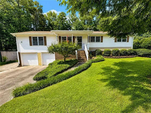 6623 N Seminole Drive, Douglasville, Georgia 30135