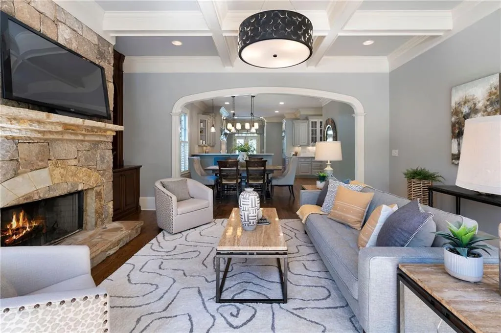 555 Glenmanor Court, Atlanta, Georgia 30328, 6 Bedrooms Bedrooms, ,6 BathroomsBathrooms,Residential,Sold,555 Glenmanor Court,7212132 555 Glenmanor Court, Atlanta, Georgia 30328, 6 Bedrooms Bedrooms, ,6 BathroomsBathrooms,Residential,Sold,555 Glenmanor Court,7212132