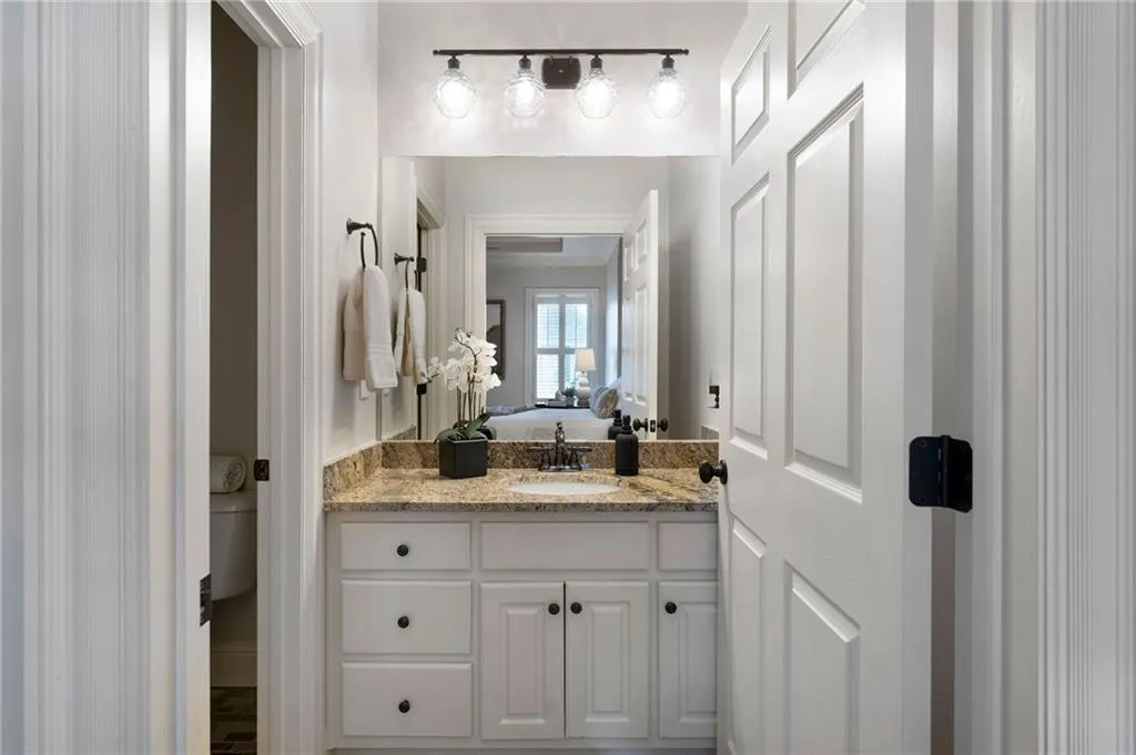 555 Glenmanor Court, Atlanta, Georgia 30328, 6 Bedrooms Bedrooms, ,6 BathroomsBathrooms,Residential,Sold,555 Glenmanor Court,7212132 555 Glenmanor Court, Atlanta, Georgia 30328, 6 Bedrooms Bedrooms, ,6 BathroomsBathrooms,Residential,Sold,555 Glenmanor Court,7212132