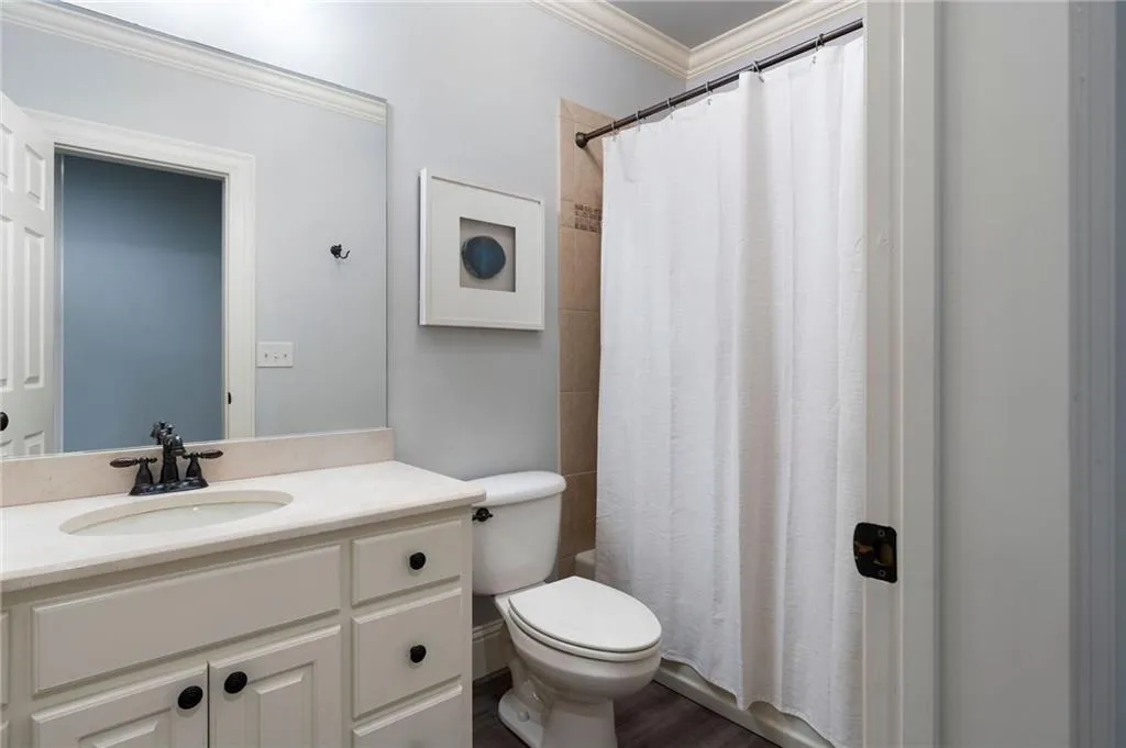 555 Glenmanor Court, Atlanta, Georgia 30328, 6 Bedrooms Bedrooms, ,6 BathroomsBathrooms,Residential,Sold,555 Glenmanor Court,7212132 555 Glenmanor Court, Atlanta, Georgia 30328, 6 Bedrooms Bedrooms, ,6 BathroomsBathrooms,Residential,Sold,555 Glenmanor Court,7212132