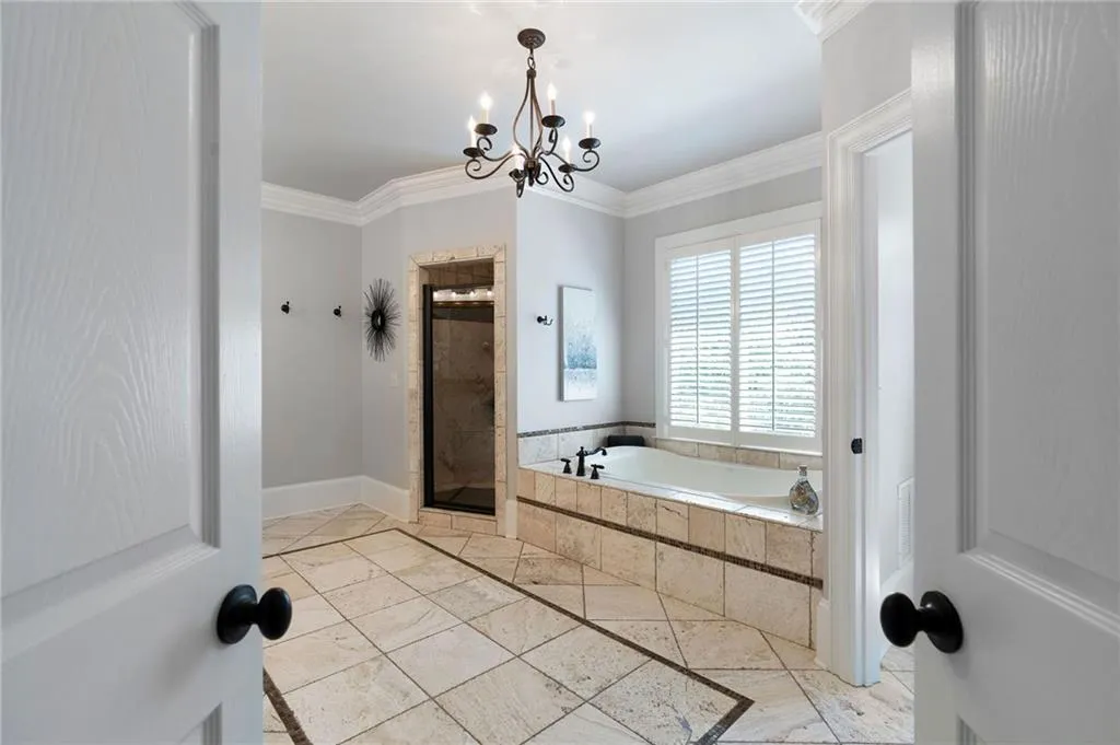 555 Glenmanor Court, Atlanta, Georgia 30328, 6 Bedrooms Bedrooms, ,6 BathroomsBathrooms,Residential,Sold,555 Glenmanor Court,7212132 555 Glenmanor Court, Atlanta, Georgia 30328, 6 Bedrooms Bedrooms, ,6 BathroomsBathrooms,Residential,Sold,555 Glenmanor Court,7212132