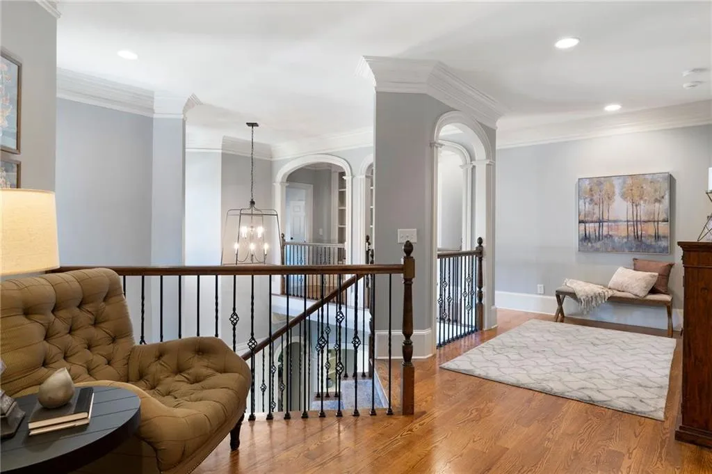 555 Glenmanor Court, Atlanta, Georgia 30328, 6 Bedrooms Bedrooms, ,6 BathroomsBathrooms,Residential,Sold,555 Glenmanor Court,7212132 555 Glenmanor Court, Atlanta, Georgia 30328, 6 Bedrooms Bedrooms, ,6 BathroomsBathrooms,Residential,Sold,555 Glenmanor Court,7212132