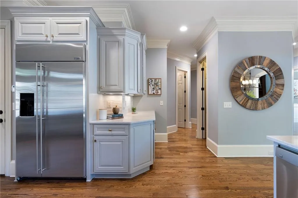 555 Glenmanor Court, Atlanta, Georgia 30328, 6 Bedrooms Bedrooms, ,6 BathroomsBathrooms,Residential,Sold,555 Glenmanor Court,7212132 555 Glenmanor Court, Atlanta, Georgia 30328, 6 Bedrooms Bedrooms, ,6 BathroomsBathrooms,Residential,Sold,555 Glenmanor Court,7212132