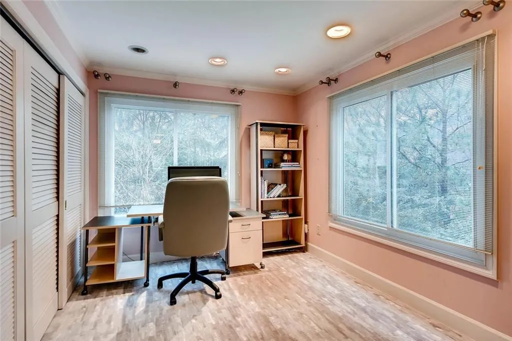 60 S Battery Place, Atlanta, Georgia 30342, 4 Bedrooms Bedrooms, ,3 BathroomsBathrooms,Residential,Sold,60 S Battery Place,5794228