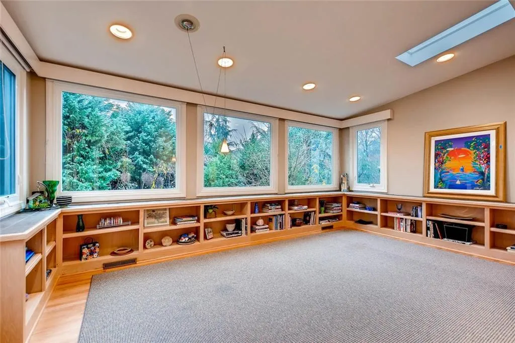 60 S Battery Place, Atlanta, Georgia 30342, 4 Bedrooms Bedrooms, ,3 BathroomsBathrooms,Residential,Sold,60 S Battery Place,5794228