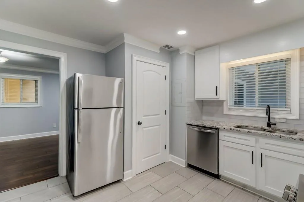 346 Carpenter Drive Unit 40, Sandy Springs, Georgia 30328, 2 Bedrooms Bedrooms, ,2 BathroomsBathrooms,Residential,Sold,346 Carpenter Drive Unit 40,7259574