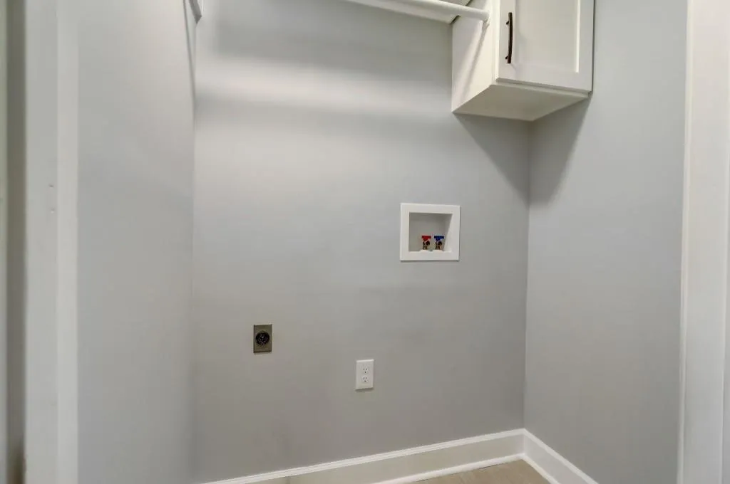 346 Carpenter Drive Unit 40, Sandy Springs, Georgia 30328, 2 Bedrooms Bedrooms, ,2 BathroomsBathrooms,Residential,Sold,346 Carpenter Drive Unit 40,7259574