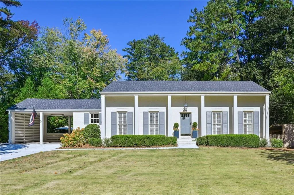 440 Old Creek Road, Atlanta, Georgia 30342, 3 Bedrooms Bedrooms, ,3 BathroomsBathrooms,Residential,Sold,440 Old Creek Road,7132339 440 Old Creek Road, Atlanta, Georgia 30342, 3 Bedrooms Bedrooms, ,3 BathroomsBathrooms,Residential,Sold,440 Old Creek Road,7132339