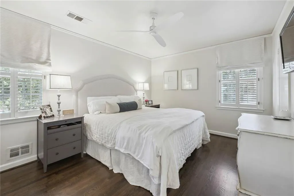 440 Old Creek Road, Atlanta, Georgia 30342, 3 Bedrooms Bedrooms, ,3 BathroomsBathrooms,Residential,Sold,440 Old Creek Road,7132339