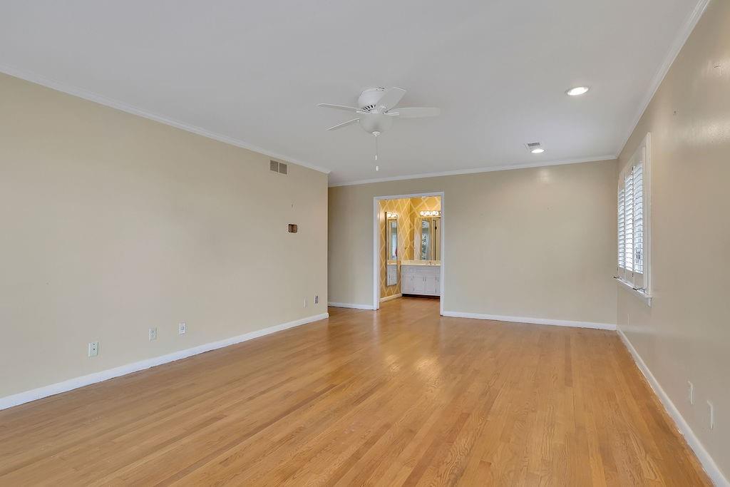 120 HUNTCLIFF Point, Sandy Springs, Georgia 30350, 5 Bedrooms Bedrooms, ,4 BathroomsBathrooms,Residential,Sold,120 HUNTCLIFF Point,7303103
