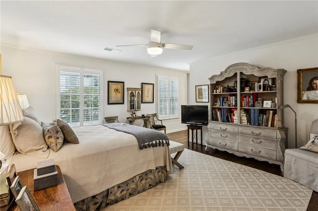 650 Moores Mill Road Nw Unit 23, Atlanta, Georgia 30327, 4 Bedrooms Bedrooms, ,3 BathroomsBathrooms,Residential,For Sale,650 Moores Mill Road Nw Unit 23,7661960