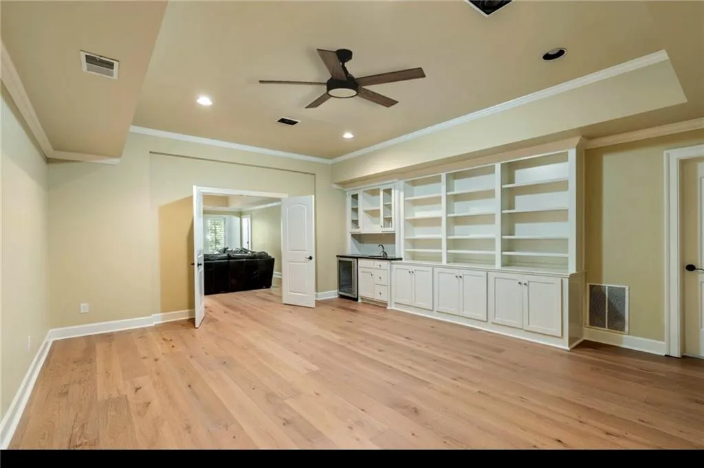 1632 Brookhaven Close Ne, Brookhaven, Georgia 30319, 6 Bedrooms Bedrooms, ,5 BathroomsBathrooms,Residential,For Sale,1632 Brookhaven Close Ne,7569652