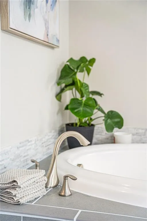 6304 Long Island Drive, Sandy Springs, Georgia 30328, 6 Bedrooms Bedrooms, ,6 BathroomsBathrooms,Residential,Sold,6304 Long Island Drive,7523445