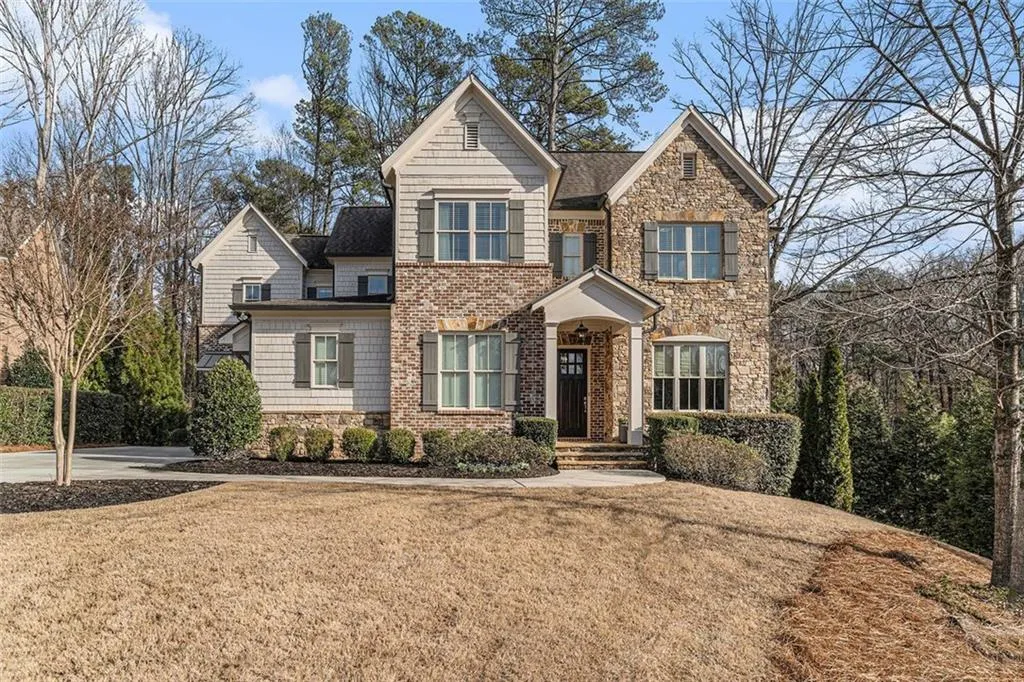 6304 Long Island Drive, Sandy Springs, Georgia 30328, 6 Bedrooms Bedrooms, ,6 BathroomsBathrooms,Residential,Sold,6304 Long Island Drive,7523445