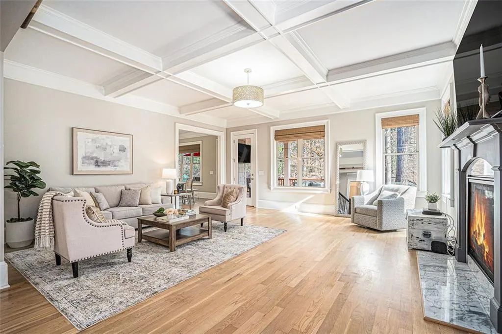 6304 Long Island Drive, Sandy Springs, Georgia 30328, 6 Bedrooms Bedrooms, ,6 BathroomsBathrooms,Residential,Sold,6304 Long Island Drive,7523445