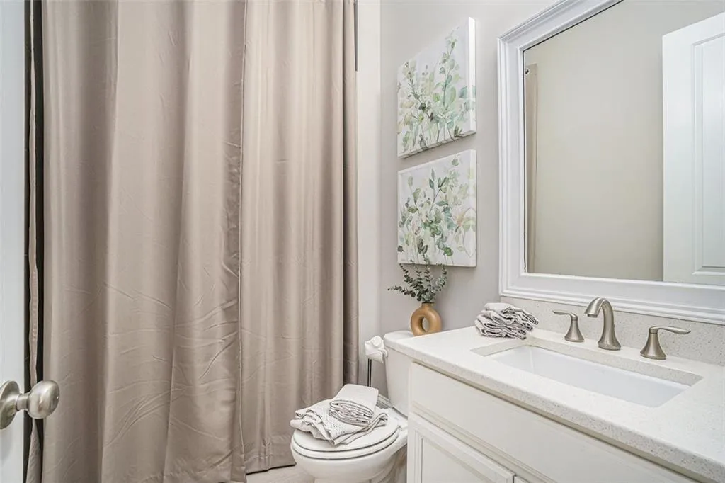 6304 Long Island Drive, Sandy Springs, Georgia 30328, 6 Bedrooms Bedrooms, ,6 BathroomsBathrooms,Residential,Sold,6304 Long Island Drive,7523445