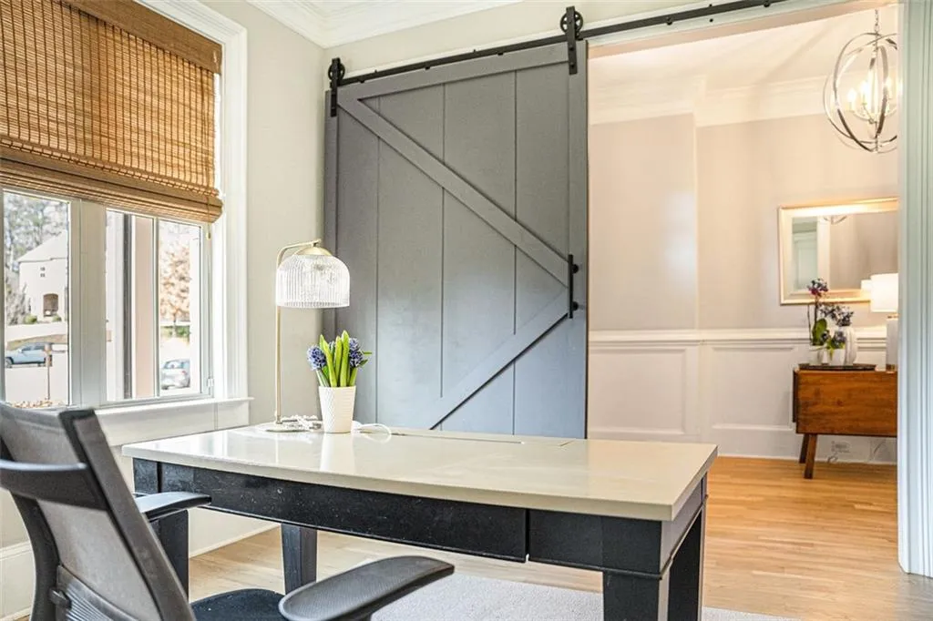 6304 Long Island Drive, Sandy Springs, Georgia 30328, 6 Bedrooms Bedrooms, ,6 BathroomsBathrooms,Residential,Sold,6304 Long Island Drive,7523445