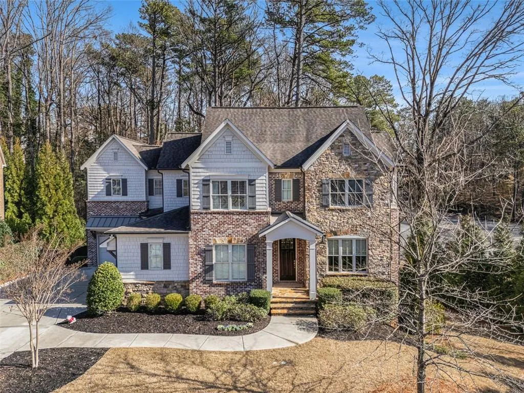 6304 Long Island Drive, Sandy Springs, Georgia 30328, 6 Bedrooms Bedrooms, ,6 BathroomsBathrooms,Residential,Sold,6304 Long Island Drive,7523445