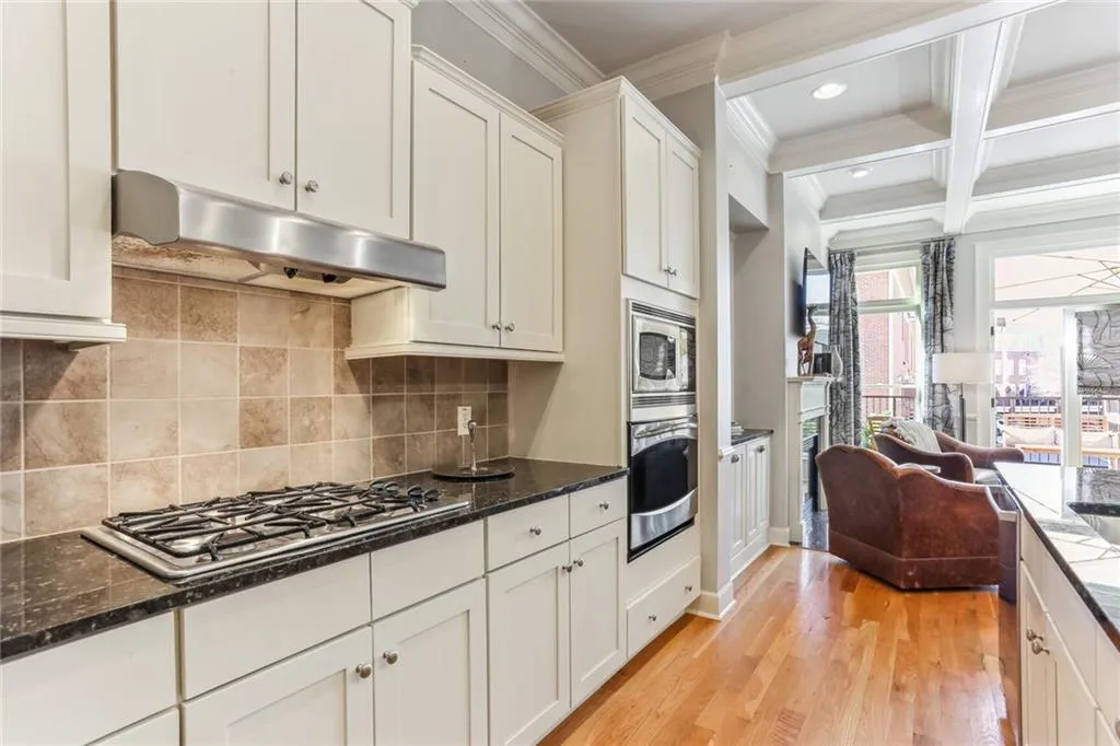 308 Riversgate Drive, Atlanta, Georgia 30339, 4 Bedrooms Bedrooms, ,4 BathroomsBathrooms,Residential,Sold,308 Riversgate Drive,7162886