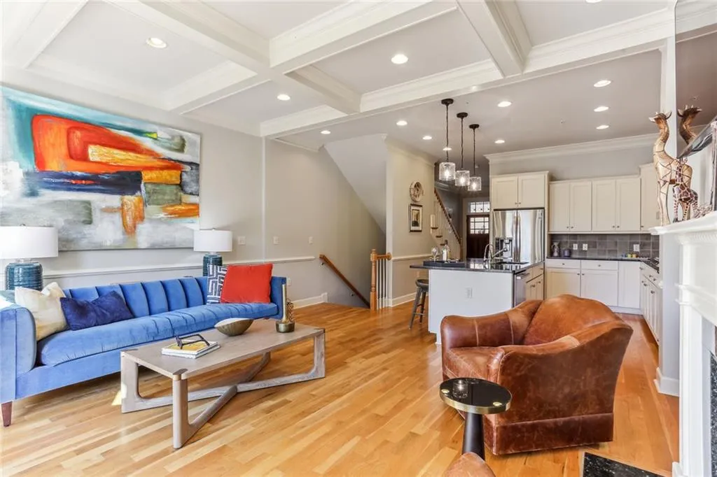 308 Riversgate Drive, Atlanta, Georgia 30339, 4 Bedrooms Bedrooms, ,4 BathroomsBathrooms,Residential,Sold,308 Riversgate Drive,7162886