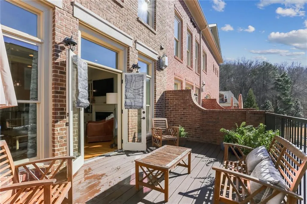 308 Riversgate Drive, Atlanta, Georgia 30339, 4 Bedrooms Bedrooms, ,4 BathroomsBathrooms,Residential,Sold,308 Riversgate Drive,7162886