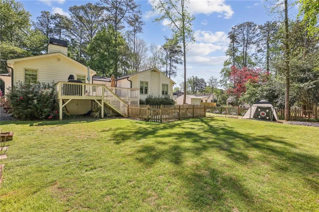 4590 Dalmer Road, Atlanta, Georgia 30342, 3 Bedrooms Bedrooms, 0 ,2 BathroomsBathrooms,Residential,For Sale,4590 Dalmer Road,7748921