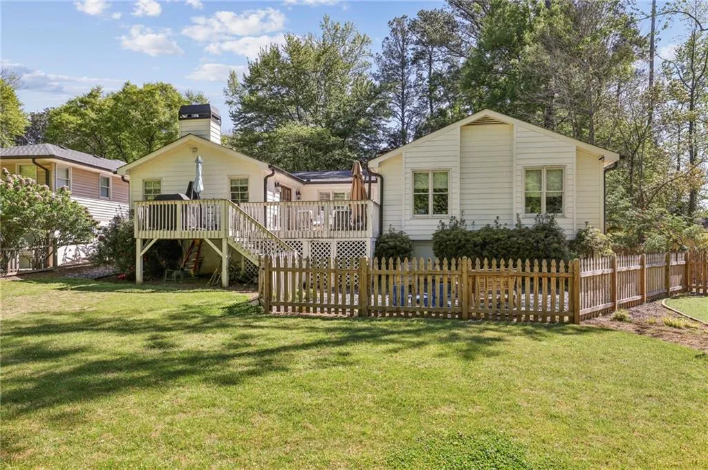 4590 Dalmer Road, Atlanta, Georgia 30342, 3 Bedrooms Bedrooms, 0 ,2 BathroomsBathrooms,Residential,For Sale,4590 Dalmer Road,7748921