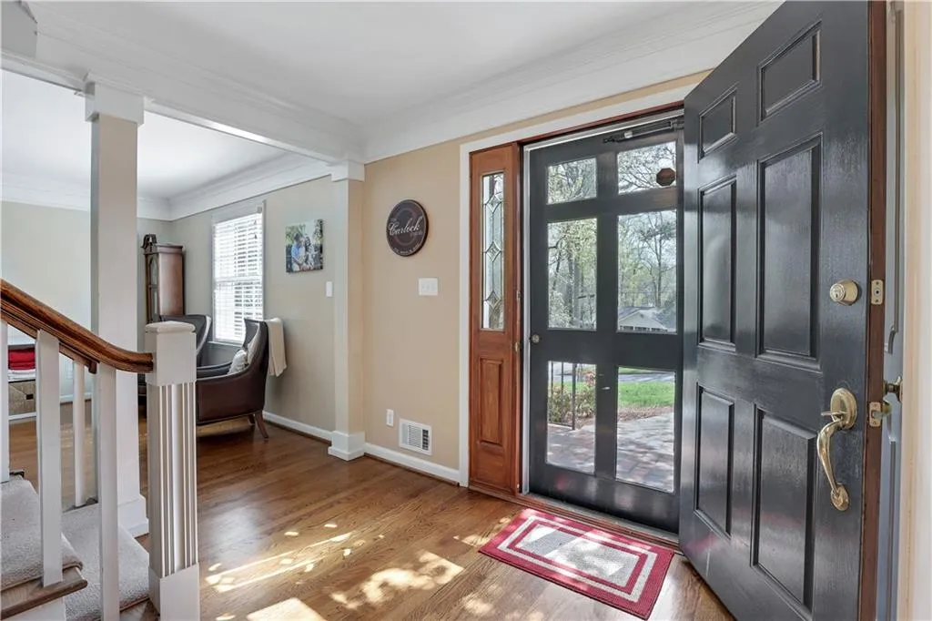 7255 Thornhill Lane, Atlanta, Georgia 30328, 4 Bedrooms Bedrooms, ,2 BathroomsBathrooms,Residential,Sold,7255 Thornhill Lane,7023485