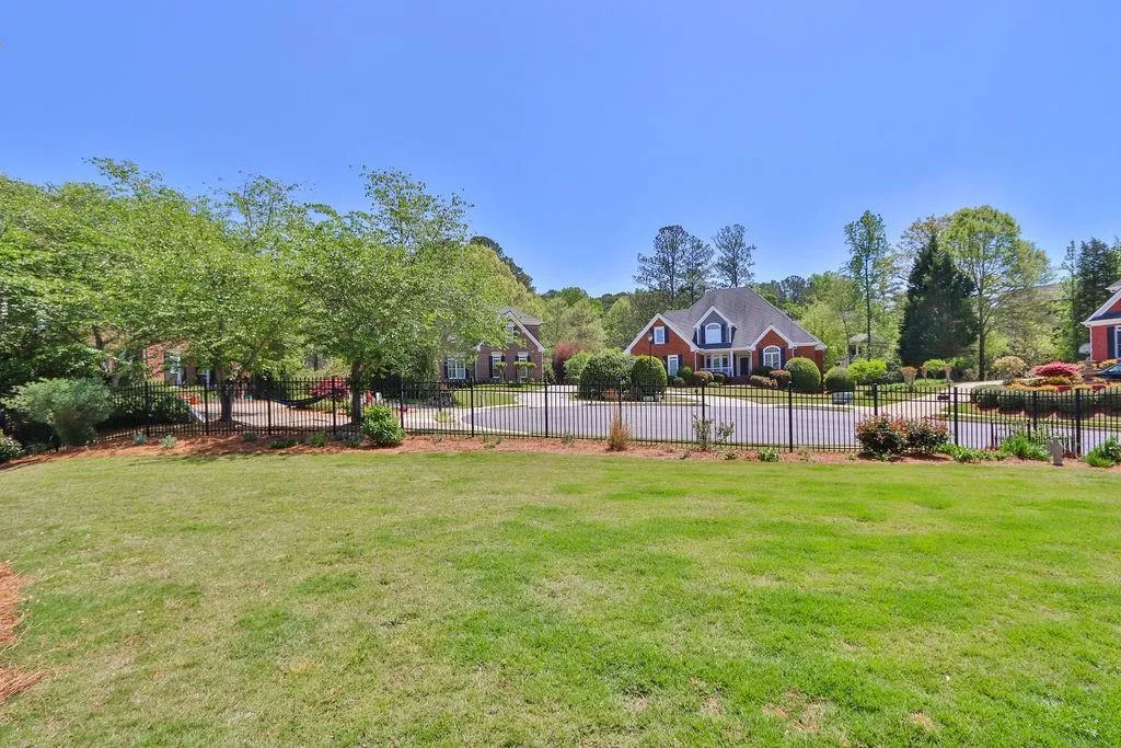 230 Summerhouse Lane, Sandy Springs, Georgia 30350, 5 Bedrooms Bedrooms, ,5 BathroomsBathrooms,Residential,Sold,230 Summerhouse Lane,7037158
