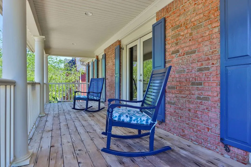 230 Summerhouse Lane, Sandy Springs, Georgia 30350, 5 Bedrooms Bedrooms, ,5 BathroomsBathrooms,Residential,Sold,230 Summerhouse Lane,7037158