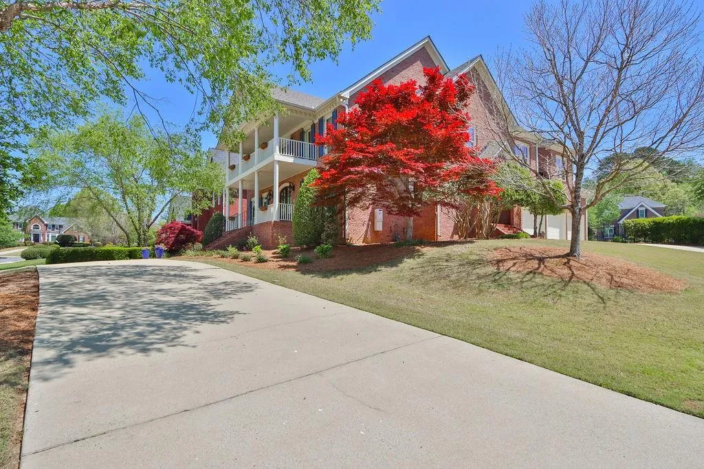 230 Summerhouse Lane, Sandy Springs, Georgia 30350, 5 Bedrooms Bedrooms, ,5 BathroomsBathrooms,Residential,Sold,230 Summerhouse Lane,7037158