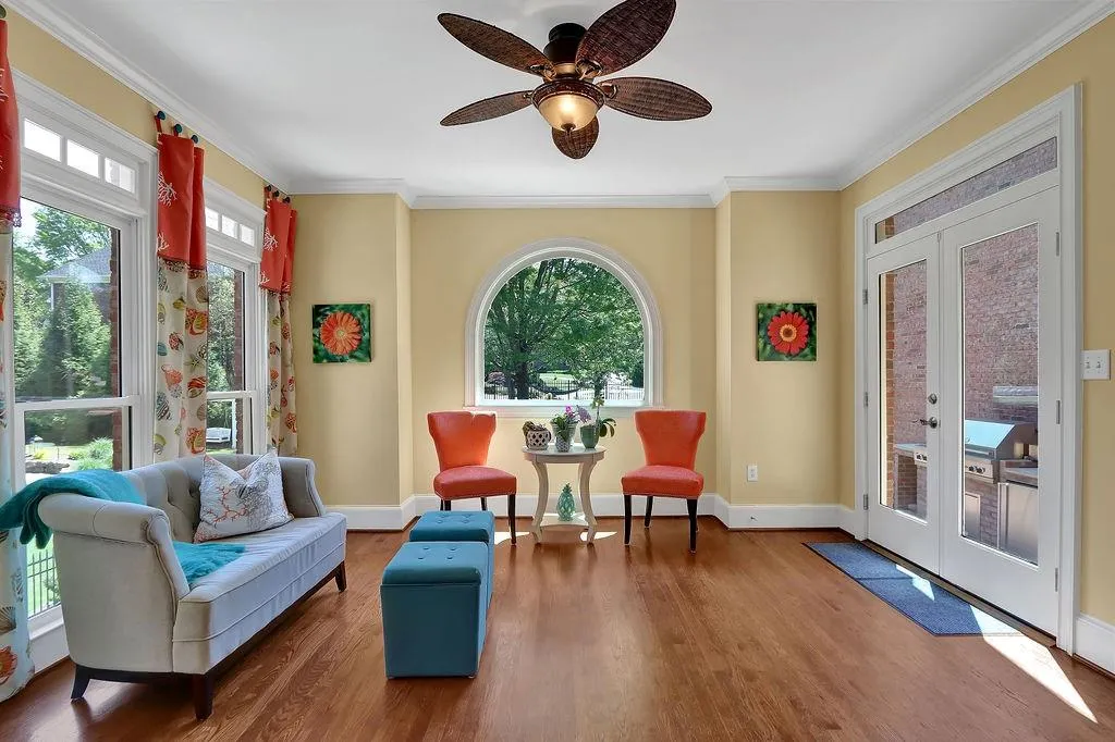 230 Summerhouse Lane, Sandy Springs, Georgia 30350, 5 Bedrooms Bedrooms, ,5 BathroomsBathrooms,Residential,Sold,230 Summerhouse Lane,7037158
