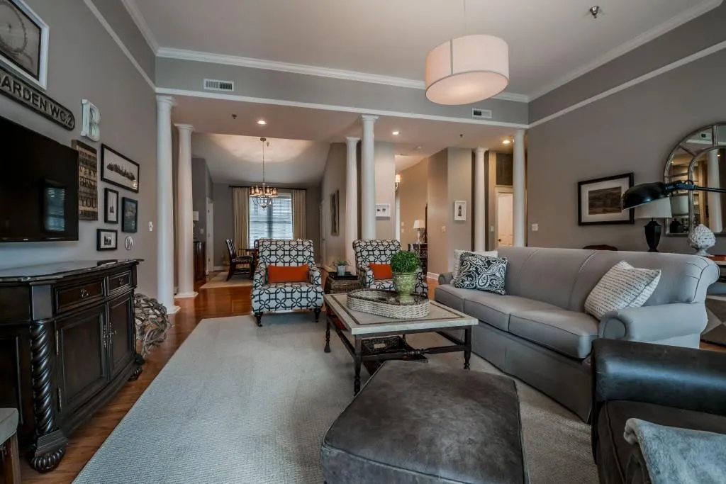 3101 Howell Mill Road Unit 327, Atlanta, Georgia 30327, 3 Bedrooms Bedrooms, ,2 BathroomsBathrooms,Residential,Sold,3101 Howell Mill Road Unit 327,5963230
