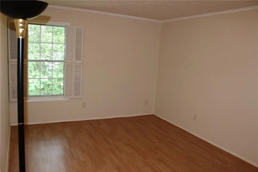 804 Vicksburg Place, Sandy Springs, Georgia 30350, 3 Bedrooms Bedrooms, ,2 BathroomsBathrooms,Residential,Sold,804 Vicksburg Place,6705365