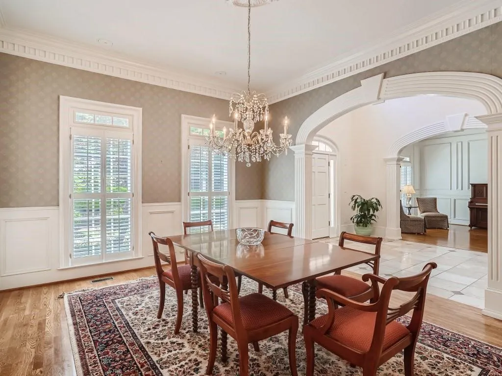 1665 Misty Oaks Drive, Sandy Springs, Georgia 30350, 6 Bedrooms Bedrooms, ,6 BathroomsBathrooms,Residential,Sold,1665 Misty Oaks Drive,7215391