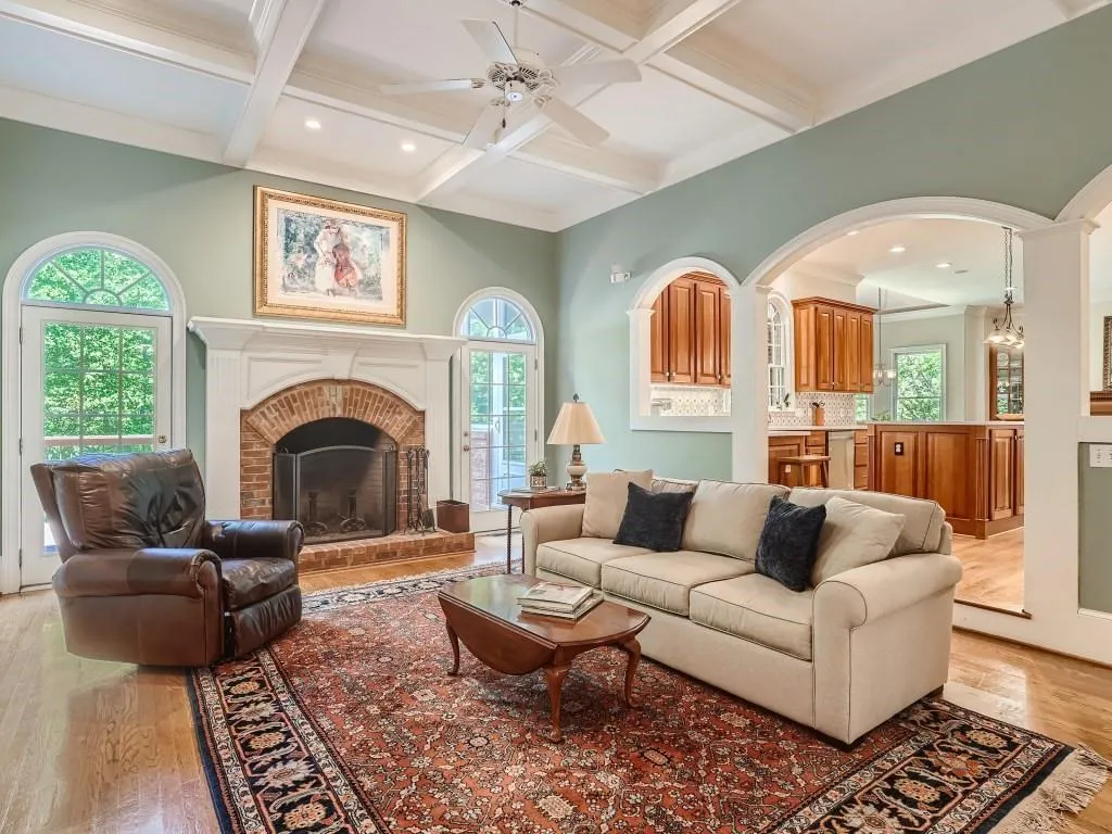 1665 Misty Oaks Drive, Sandy Springs, Georgia 30350, 6 Bedrooms Bedrooms, ,6 BathroomsBathrooms,Residential,Sold,1665 Misty Oaks Drive,7215391