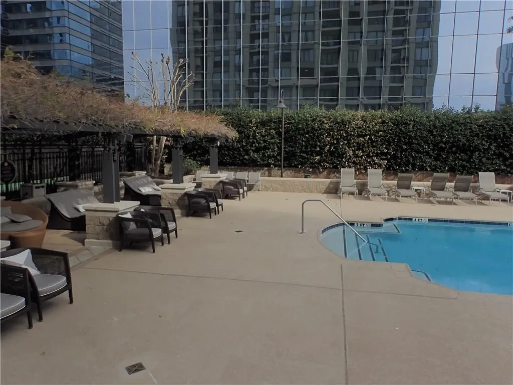 3445 Stratford Road Ne Unit 1801, Atlanta, Georgia 30326, 2 Bedrooms Bedrooms, ,2 BathroomsBathrooms,Residential,Sold,3445 Stratford Road Ne Unit 1801,5947986