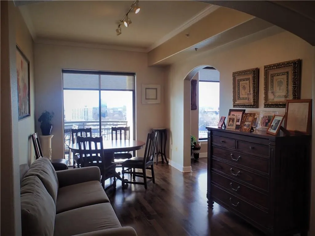3445 Stratford Road Ne Unit 1801, Atlanta, Georgia 30326, 2 Bedrooms Bedrooms, ,2 BathroomsBathrooms,Residential,Sold,3445 Stratford Road Ne Unit 1801,5947986