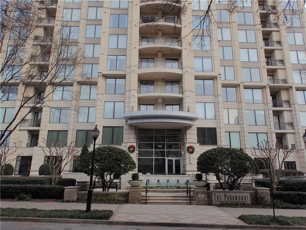 3445 Stratford Road Ne Unit 1801, Atlanta, Georgia 30326, 2 Bedrooms Bedrooms, ,2 BathroomsBathrooms,Residential,Sold,3445 Stratford Road Ne Unit 1801,5947986