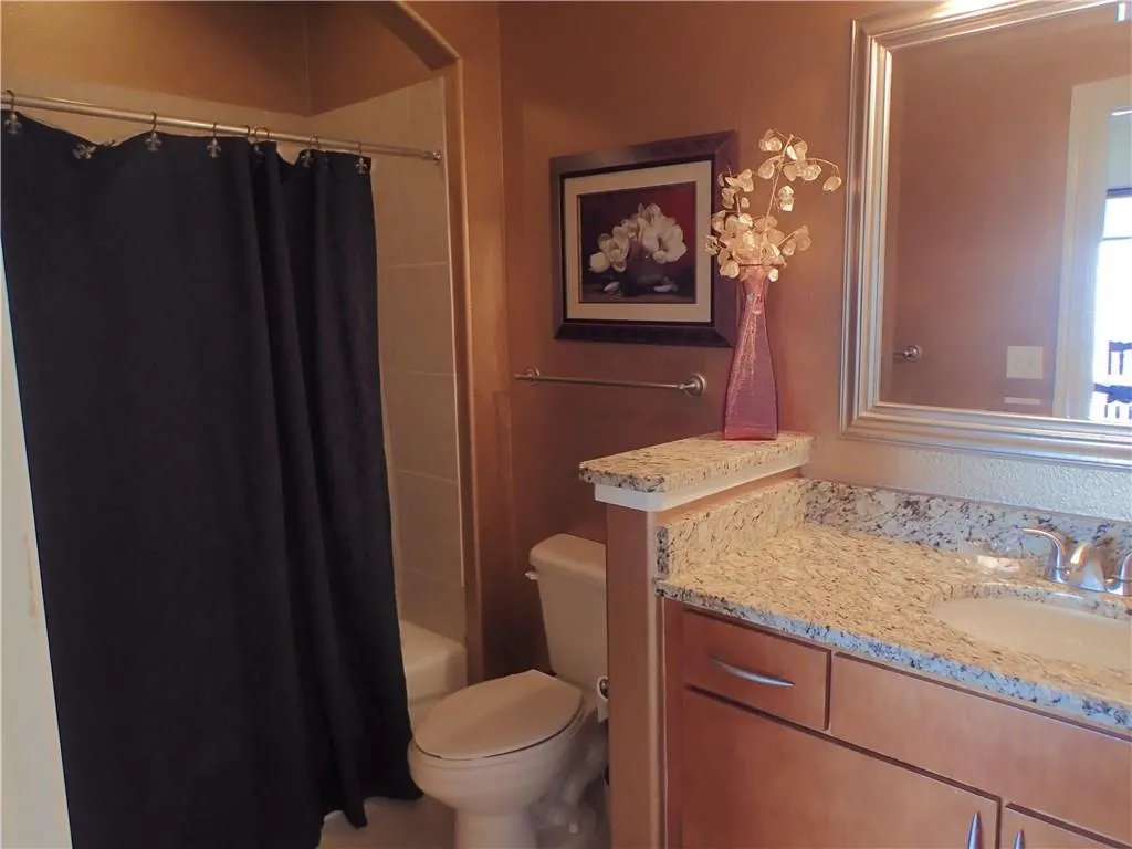 3445 Stratford Road Ne Unit 1801, Atlanta, Georgia 30326, 2 Bedrooms Bedrooms, ,2 BathroomsBathrooms,Residential,Sold,3445 Stratford Road Ne Unit 1801,5947986