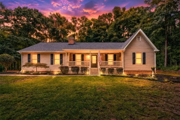 275 Pine Tree Lane, Mcdonough, Georgia 30252