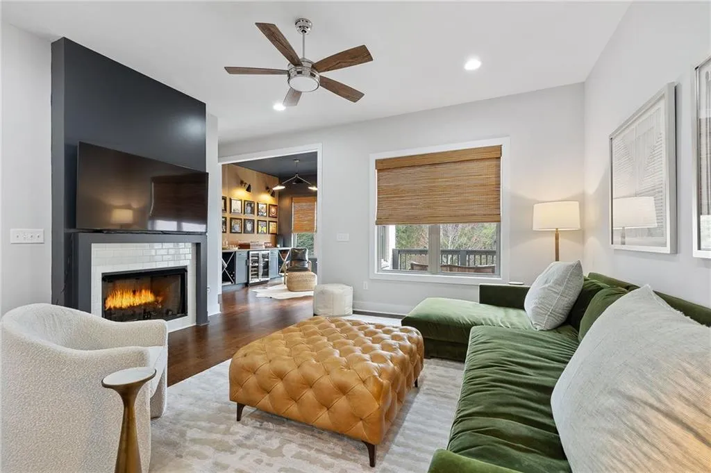 6071 Boylston Drive Ne, Atlanta, Georgia 30328, 3 Bedrooms Bedrooms, ,3 BathroomsBathrooms,Residential,Sold,6071 Boylston Drive Ne,7528373