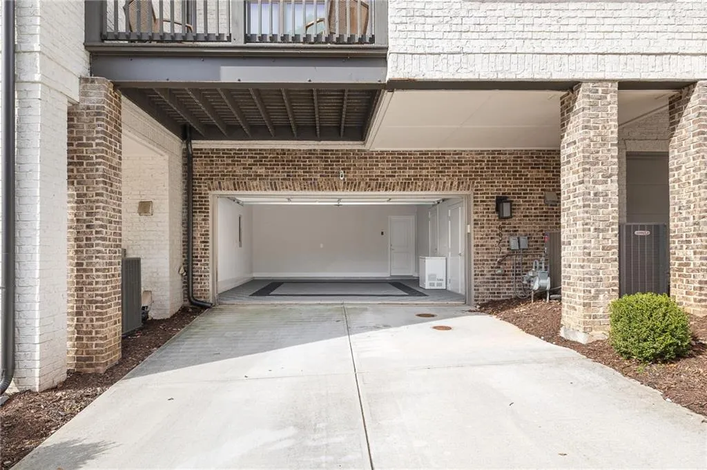 6071 Boylston Drive Ne, Atlanta, Georgia 30328, 3 Bedrooms Bedrooms, ,3 BathroomsBathrooms,Residential,Sold,6071 Boylston Drive Ne,7528373