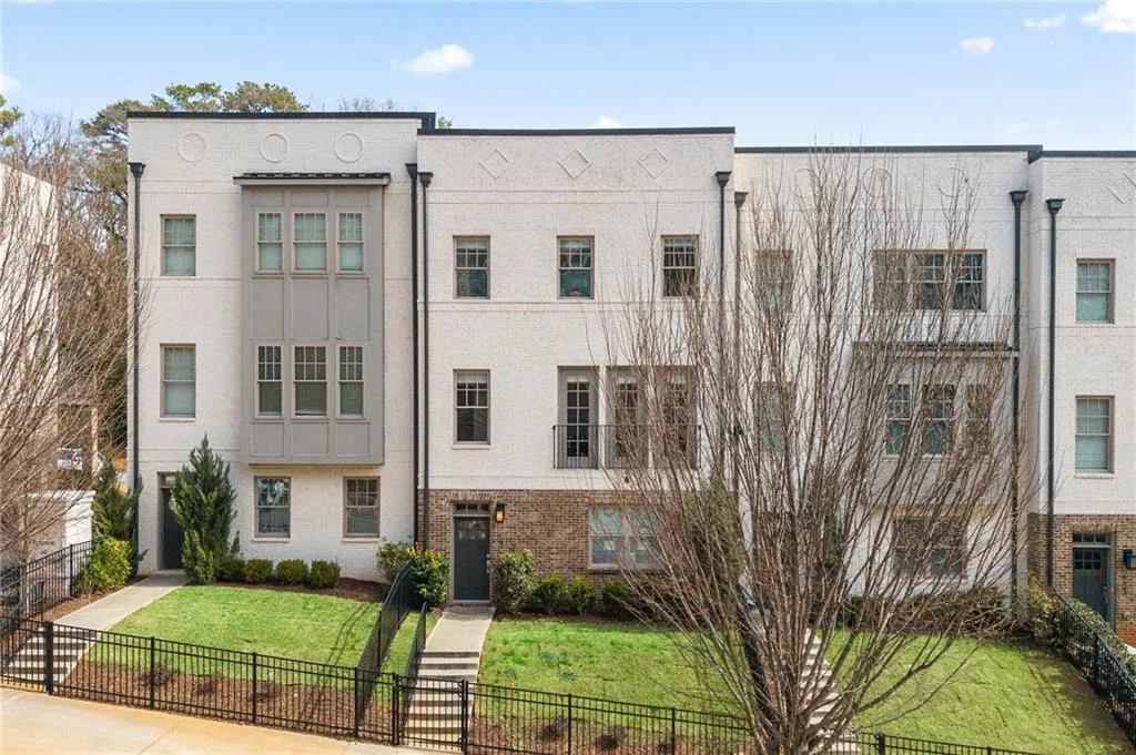 6071 Boylston Drive Ne, Atlanta, Georgia 30328, 3 Bedrooms Bedrooms, ,3 BathroomsBathrooms,Residential,Sold,6071 Boylston Drive Ne,7528373