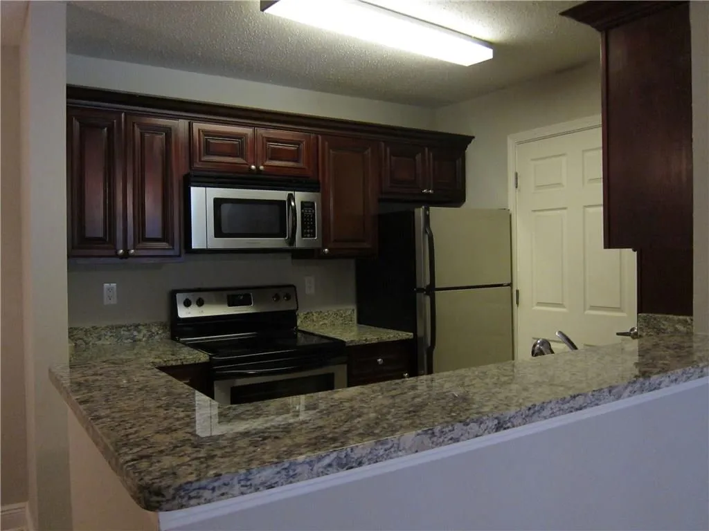 3111 Santa Fe Parkway Unit ., Sandy Springs, Georgia 30350, 2 Bedrooms Bedrooms, ,2 BathroomsBathrooms,Residential,Sold,3111 Santa Fe Parkway Unit .,5735729