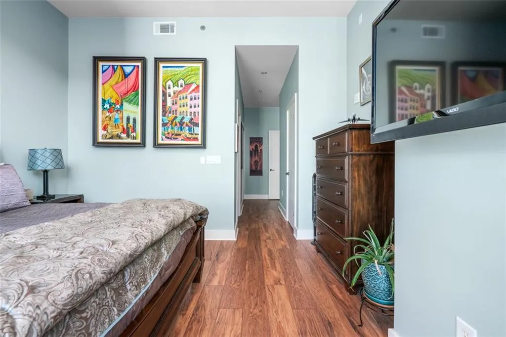 20 10th Street Nw Unit 604, Atlanta, Georgia 30309, 2 Bedrooms Bedrooms, ,2 BathroomsBathrooms,Residential,For Sale,20 10th Street Nw Unit 604,7616390